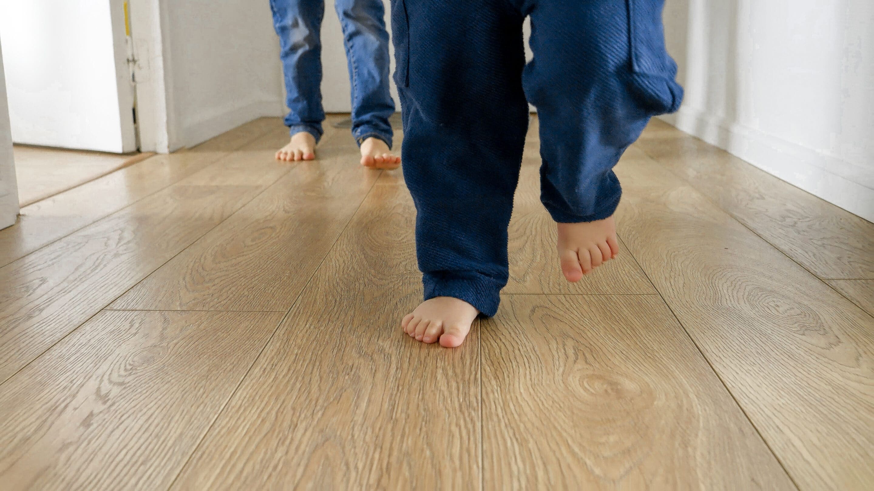 Is Laminate Flooring Cheaper Than Carpet? 1 Laminate Flooring